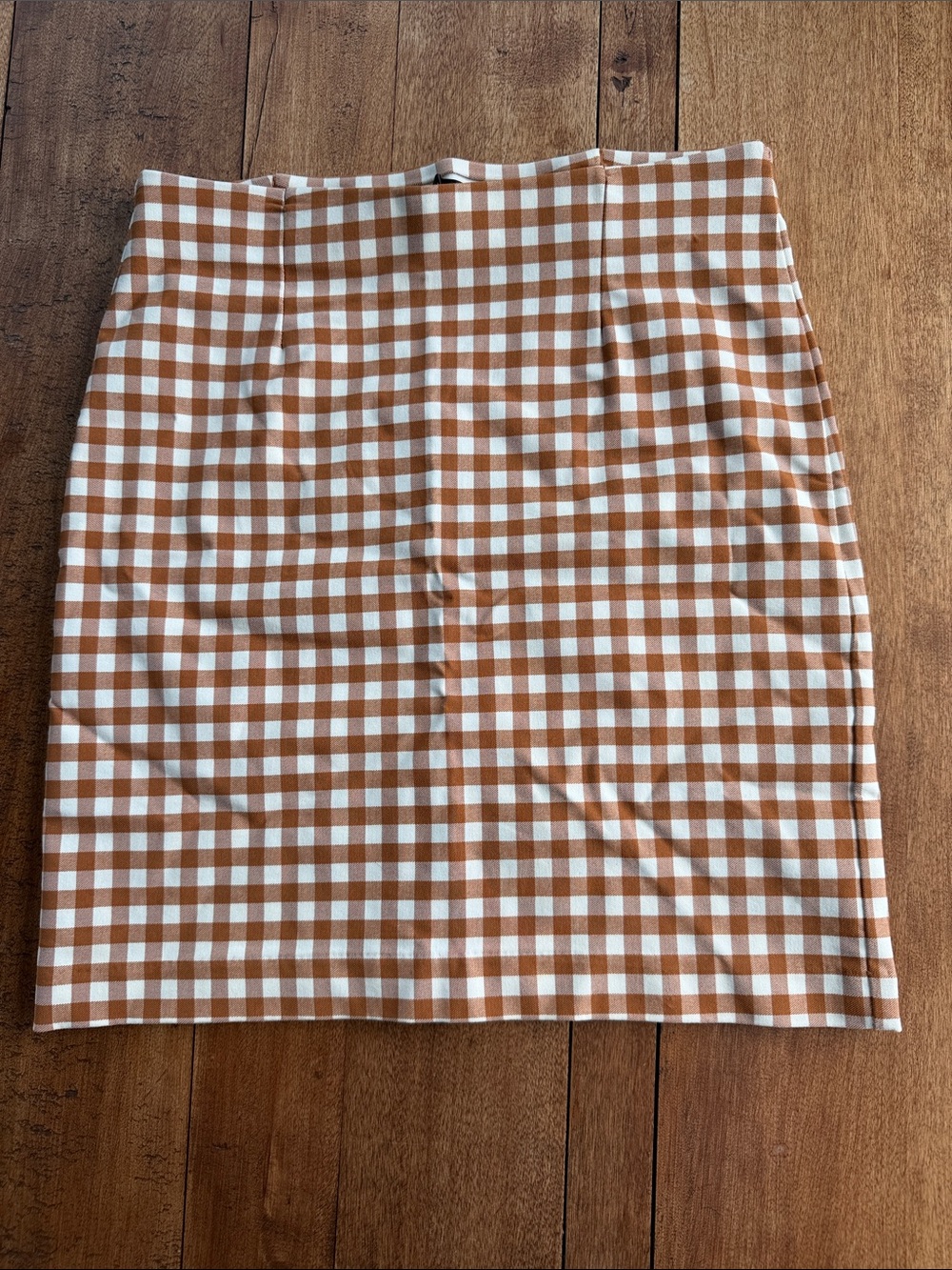 Dynamite Gingham Mini Skirt - Tan & White